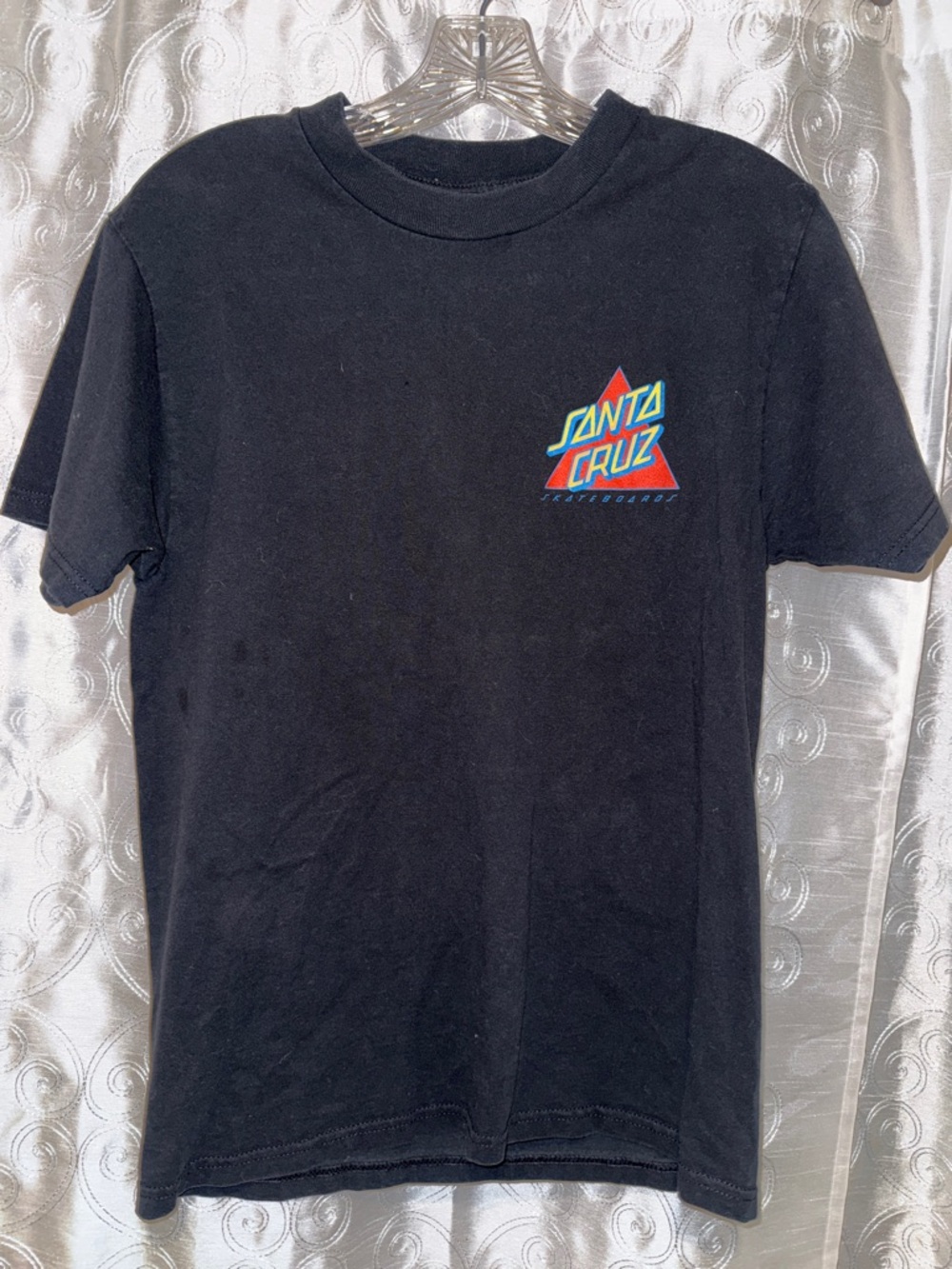 Santa Cruz Skateboards Black Graphic Tee with Logo Men’s Size Small 🔥 P1